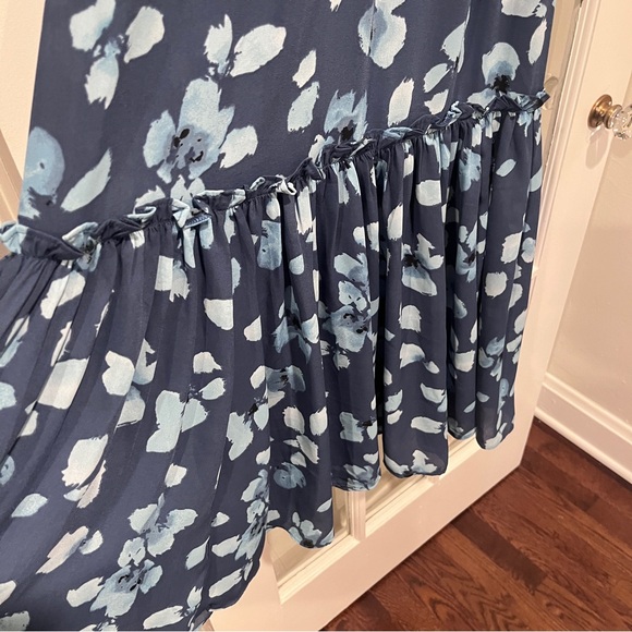Abercrombie Floaty Femme Ruffle Maxi Dress Sleeveless Blue Floral V-neck Sz XS - Picture 7 of 14